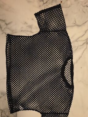 Black Mesh Short Sleeve Top